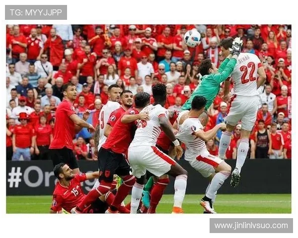 今夏欧洲足坛豪门引援博弈与全球转会市场风云变幻深度解析走势观察