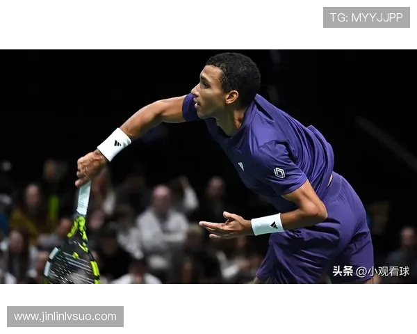 巅峰对决燃爆全场网球赛况实时追踪与精彩解析冠军之路风云再起战 - 副本 (3)